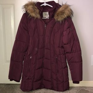 G.H. BASS WINTER COAT IN PERFECT CONDITION